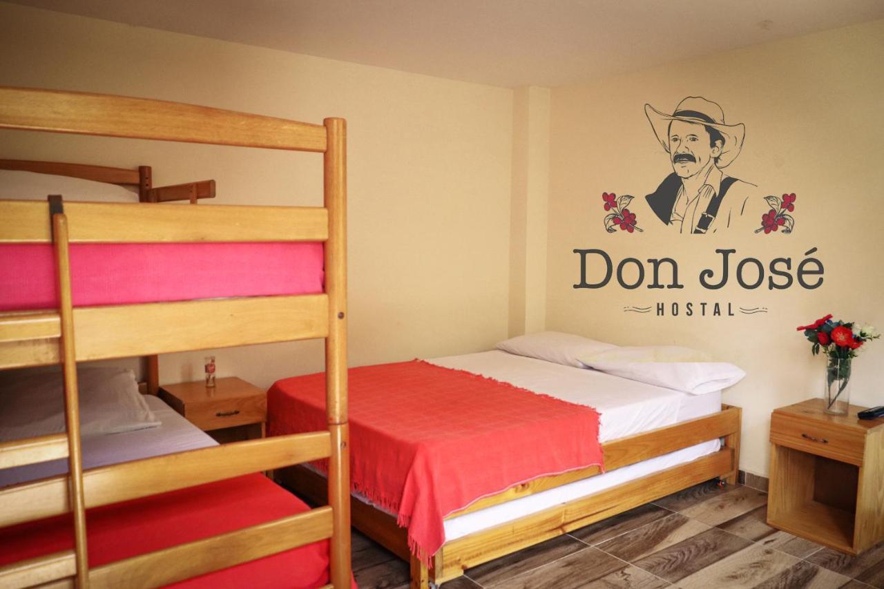 Hostal Don Jose Santa Rosa de Cabal Exteriör bild