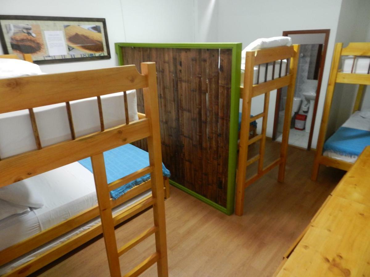 Hostal Don Jose Santa Rosa de Cabal Exteriör bild